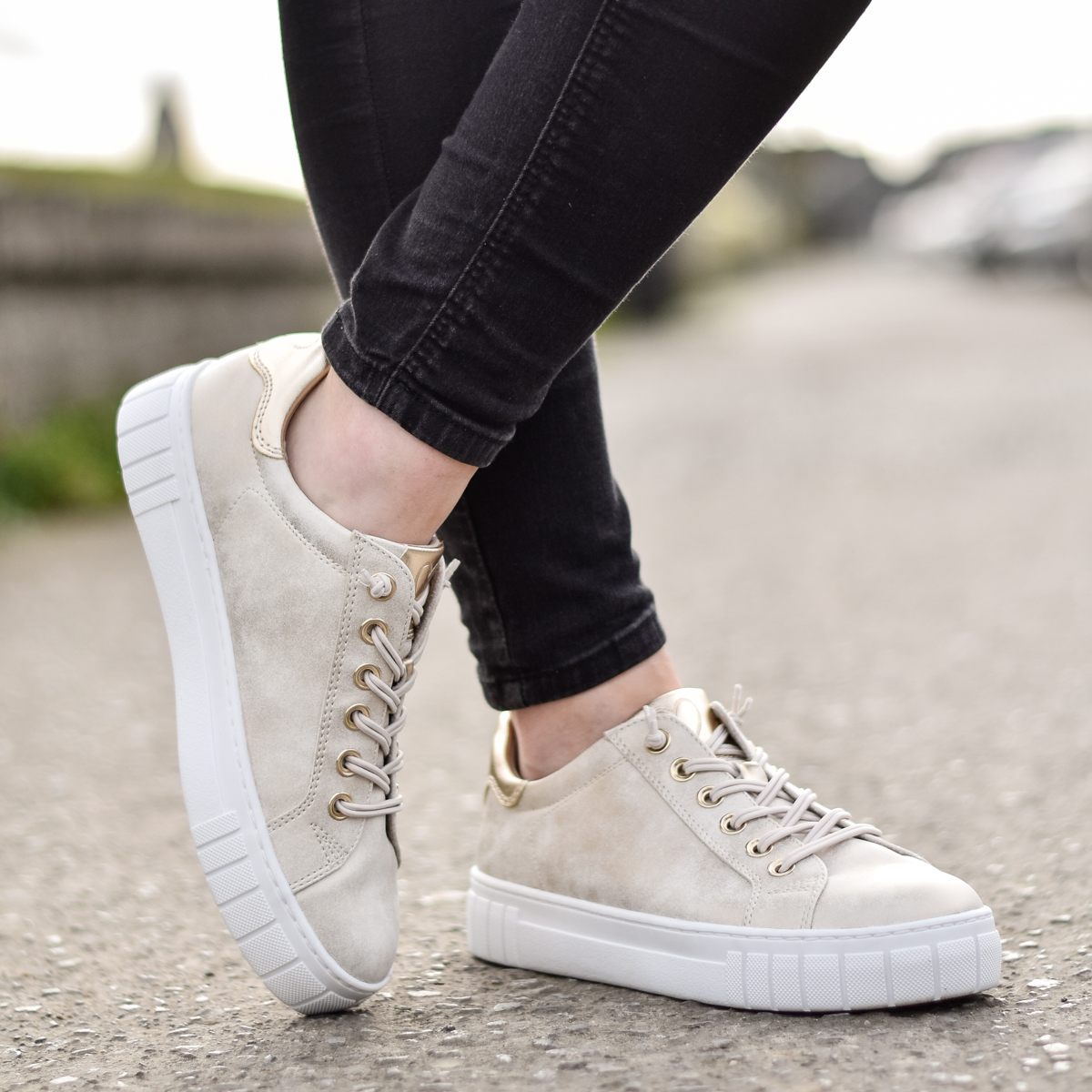 Zlaté tenisky - sneakersy Marco Tozzi 23717