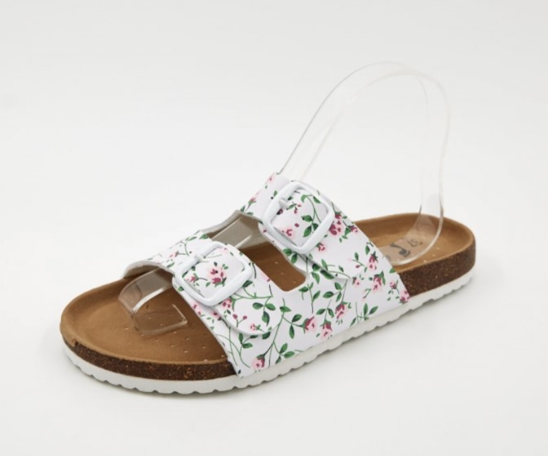 Pohodlné bílé nazouváky  - pantofle