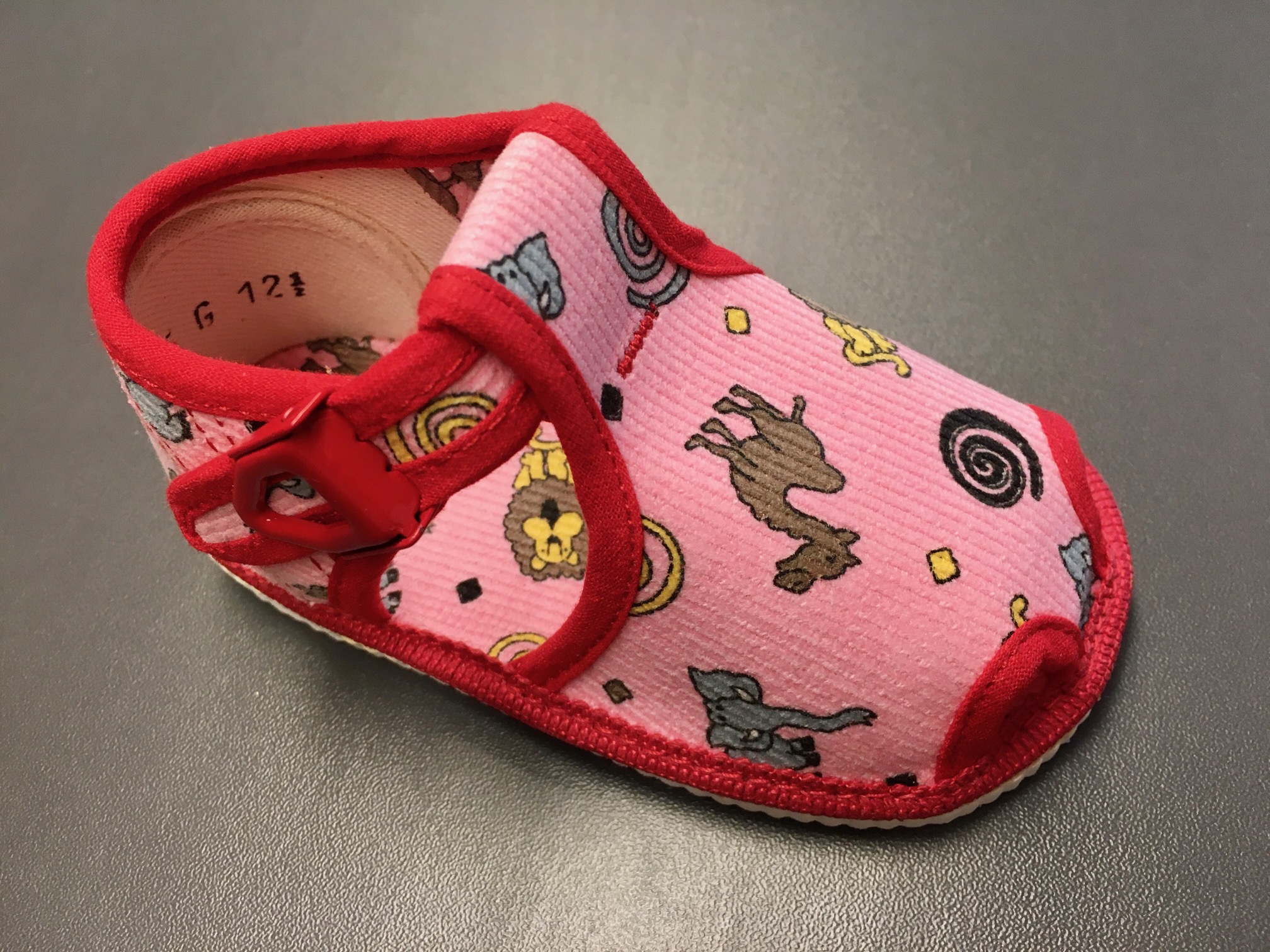 Dětské papučky - přezůvky - bačkůrky HP ČECHTÍN 505