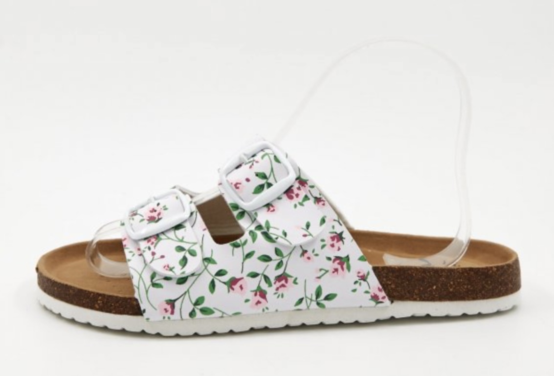 Pohodlné bílé nazouváky  - pantofle