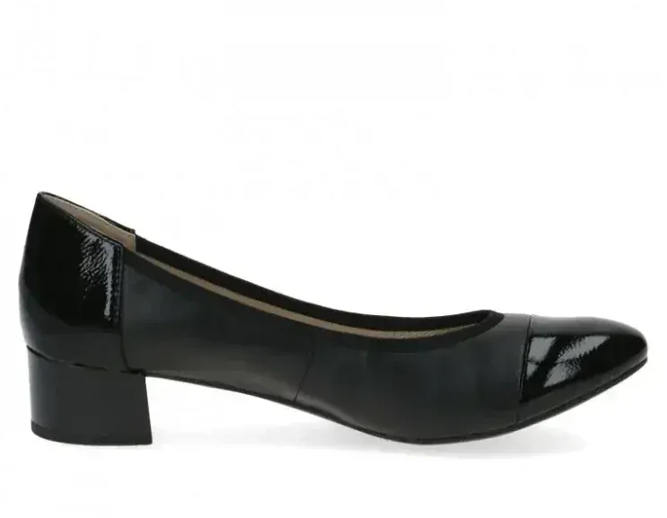 Černé kožené lodičky Caprice 22317