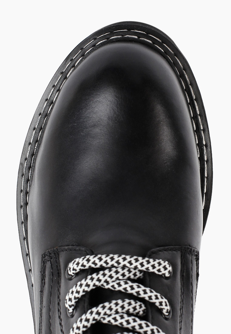 Černá kožená obuv na zavazování Marco Tozzi 26294