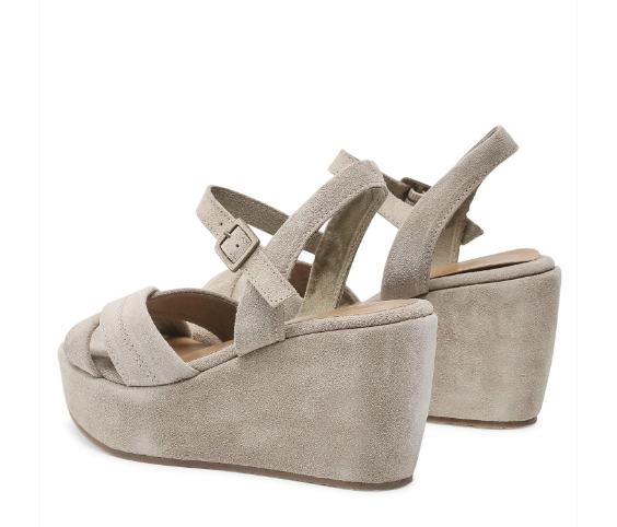 Béžové kožené sandály na klínku MARCO TOZZI 28020