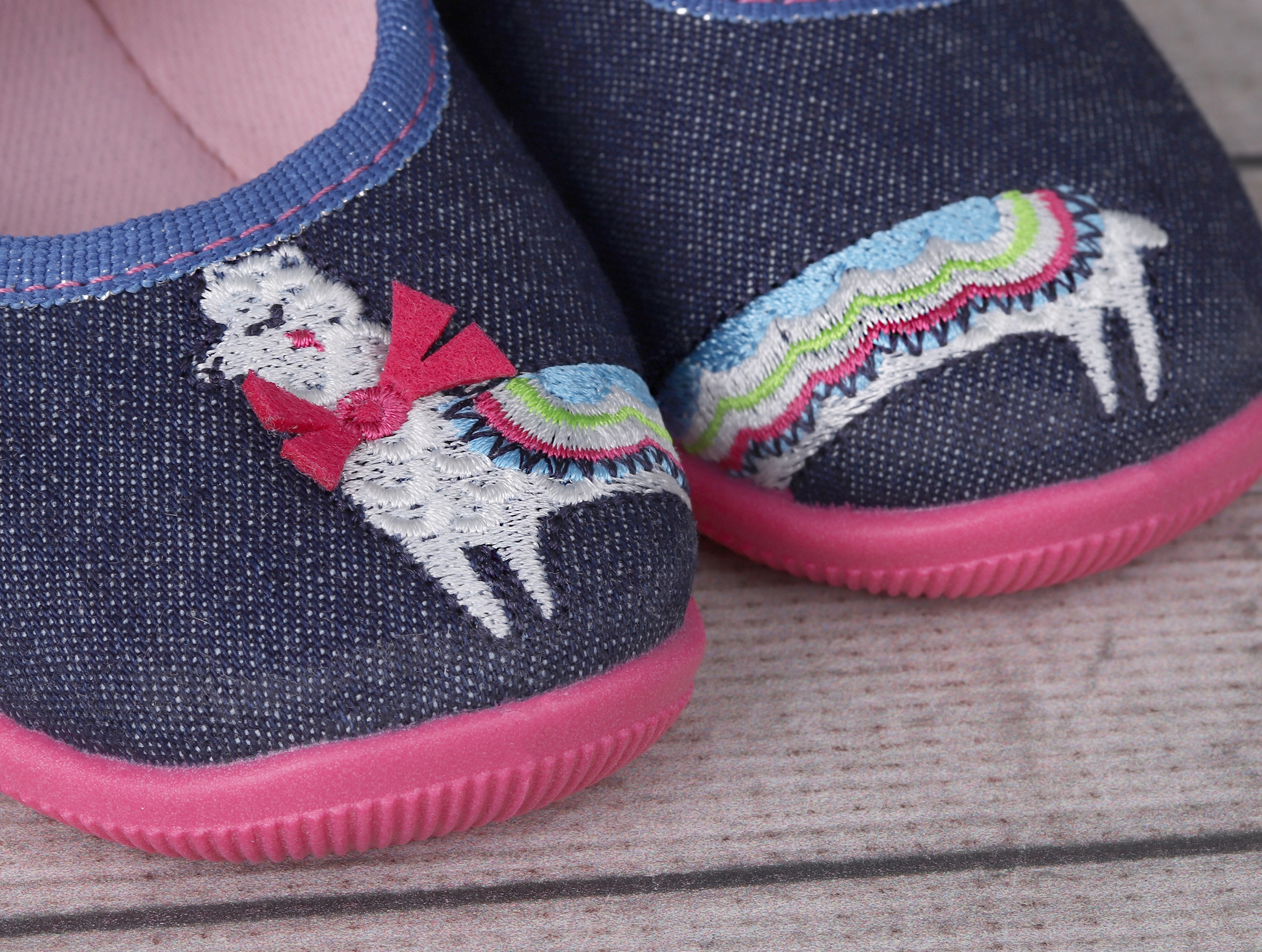 Dívčí baleríny - bačkůrky - přezůvky BEFADO 955X014 lama