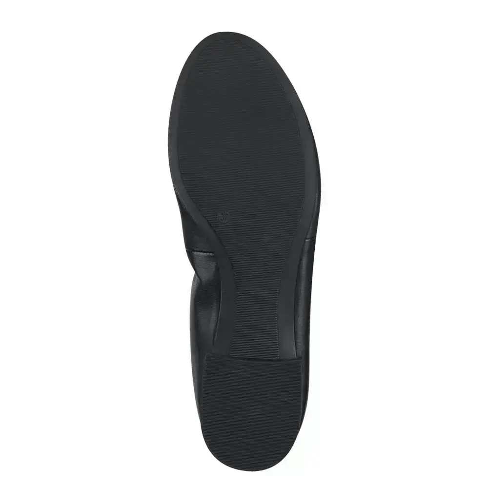 Černé kožené baleríny Tamaris 22116