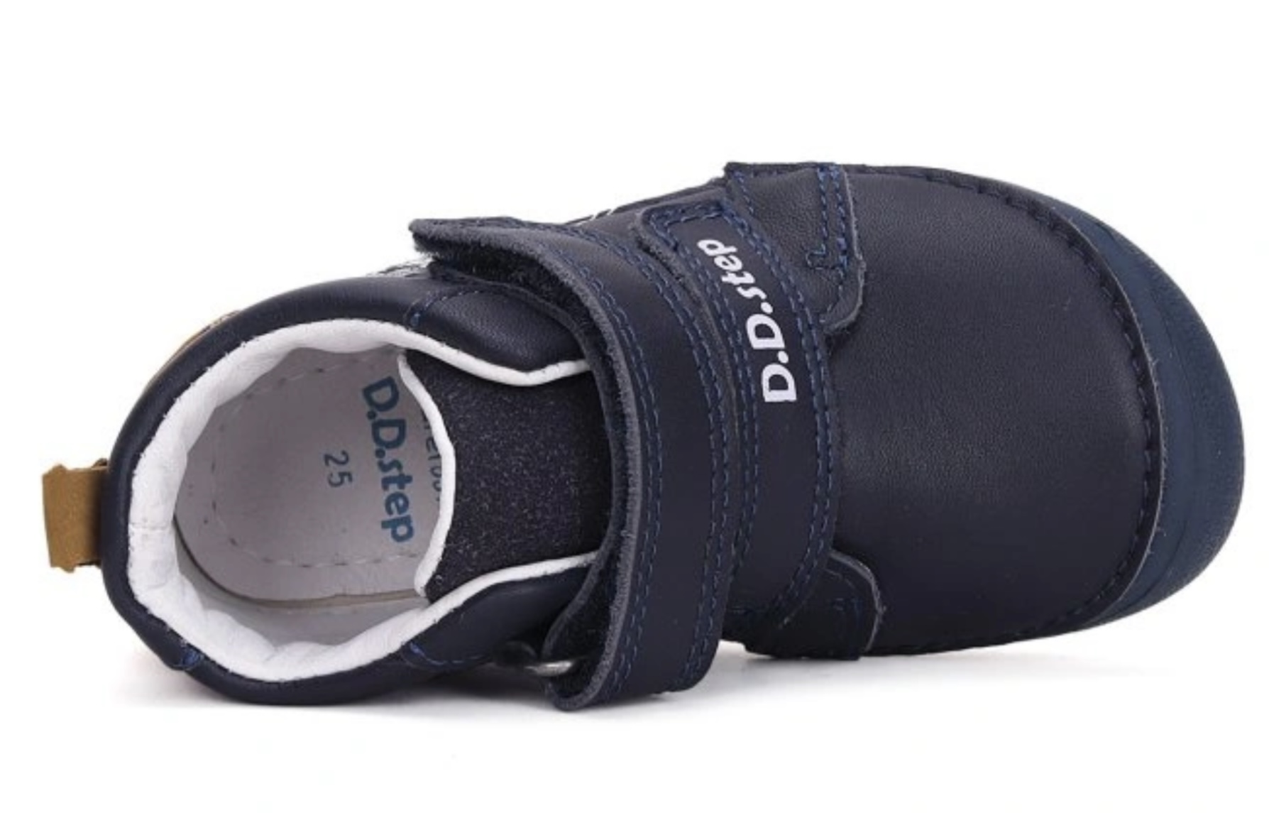 Chlapecká barefoot kožená obuv D.D.step S063-42833  s fotbalovým míčem