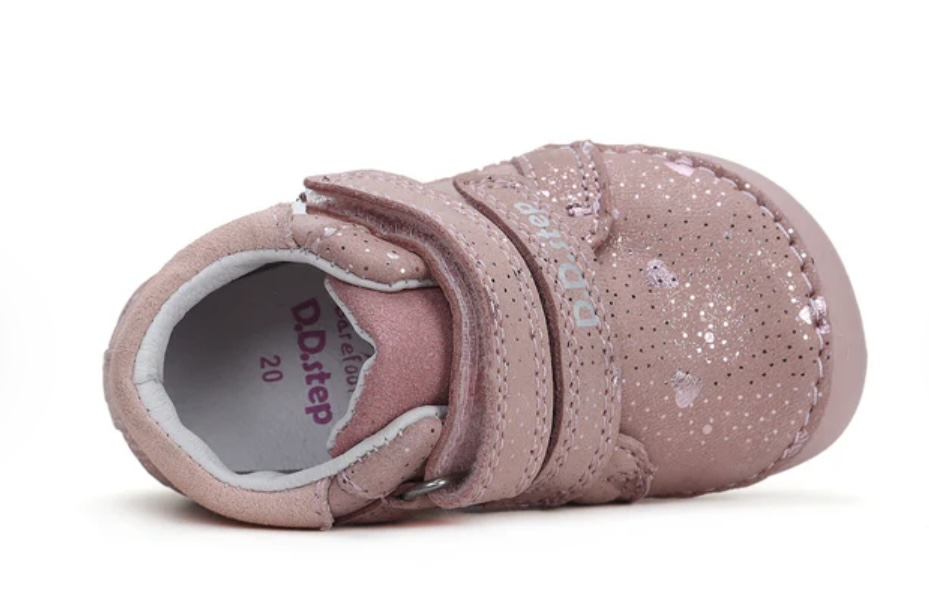 Dívčí kožená barefoot obuv D.step S070-42189A se srdíčky