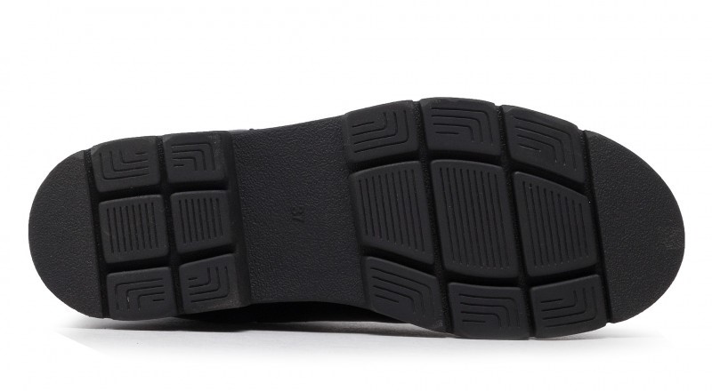 Černá kožená obuv s kožíškem Marco Tozzi 26441