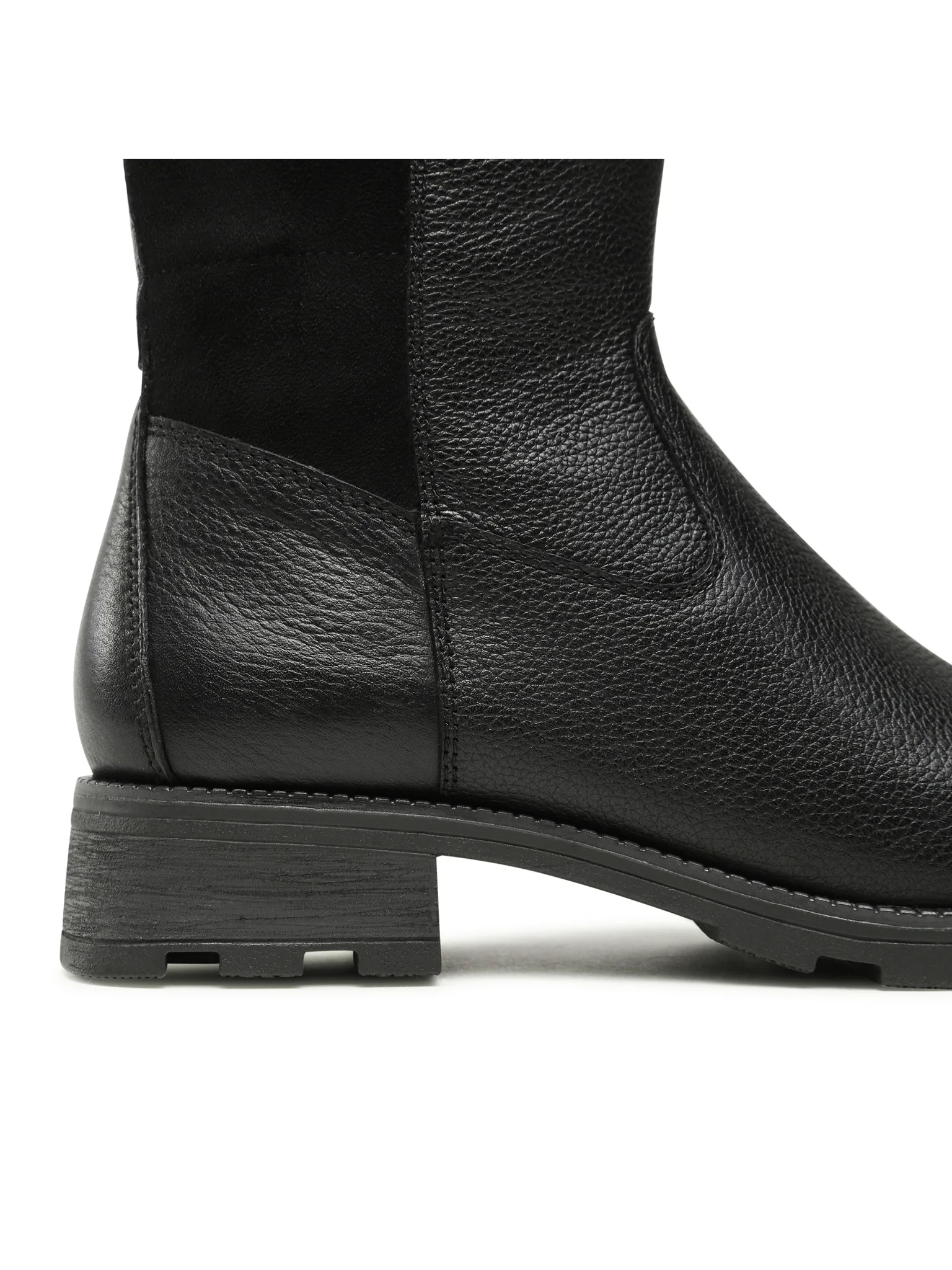 Černé kožené kozačky CAPRICE 25611