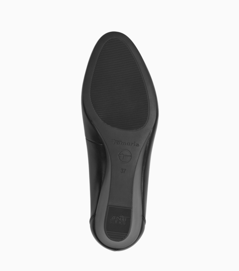 Kožené černé lodičky na klínku TAMARIS 22320