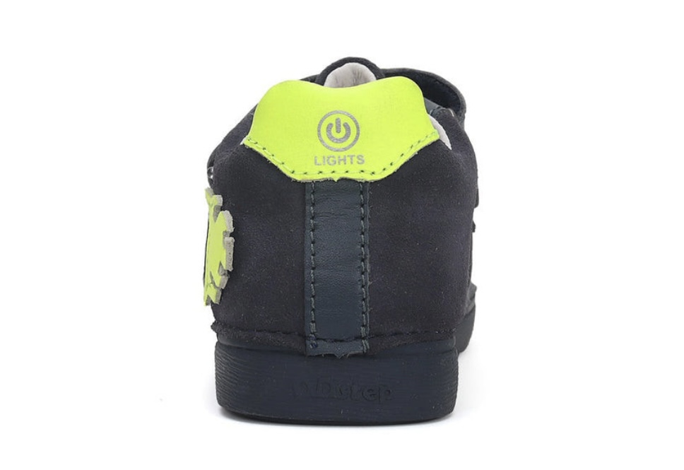 Chlapecké kožené blikací boty D.D.step S068-42389A