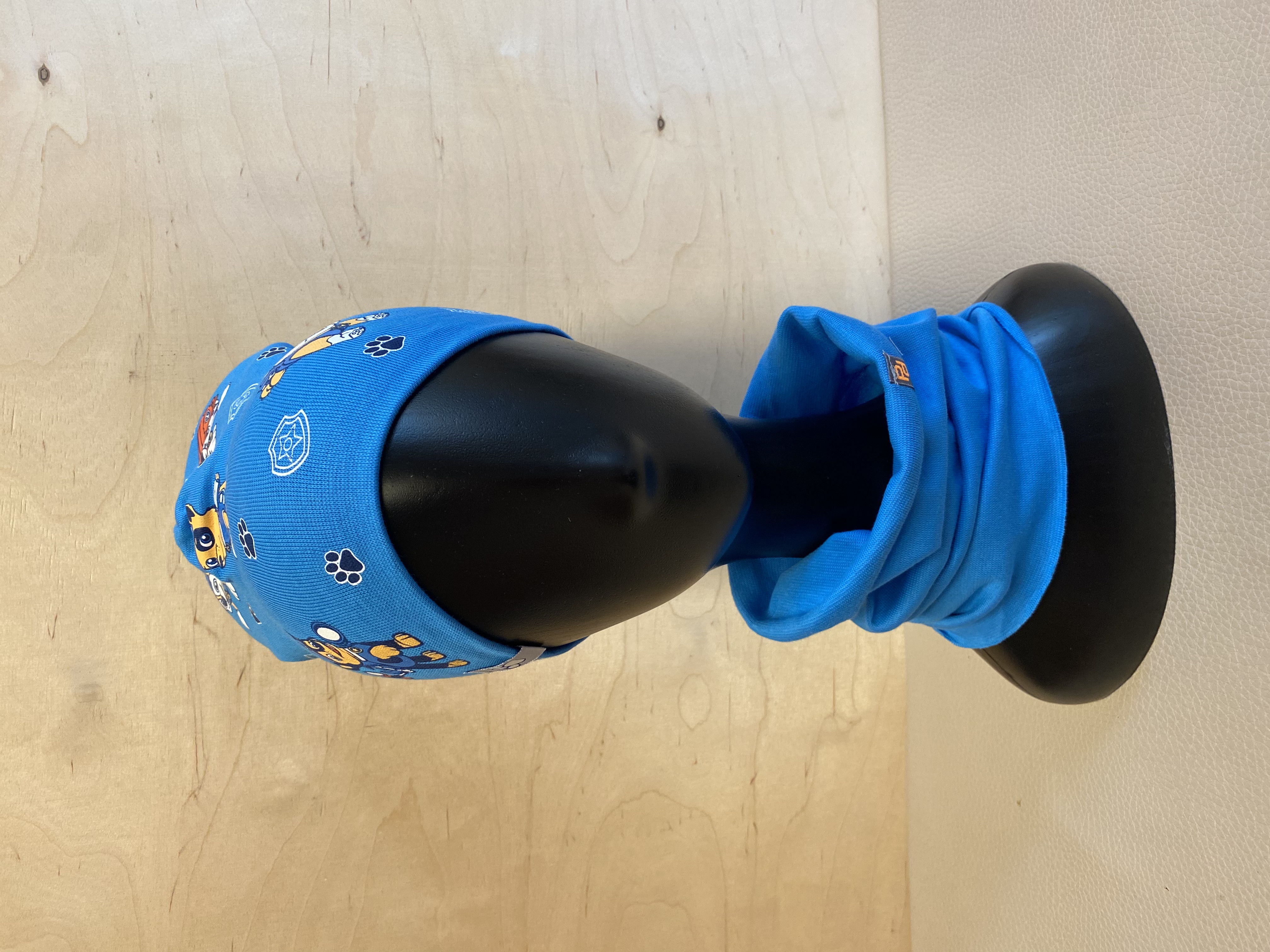 Bavlněná čepice s nákrčníkem TLAPKOVÁ PATROLA