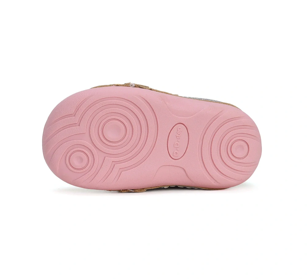 Dívčí kožená obuv D.D.step S015-42400B s motýlkem