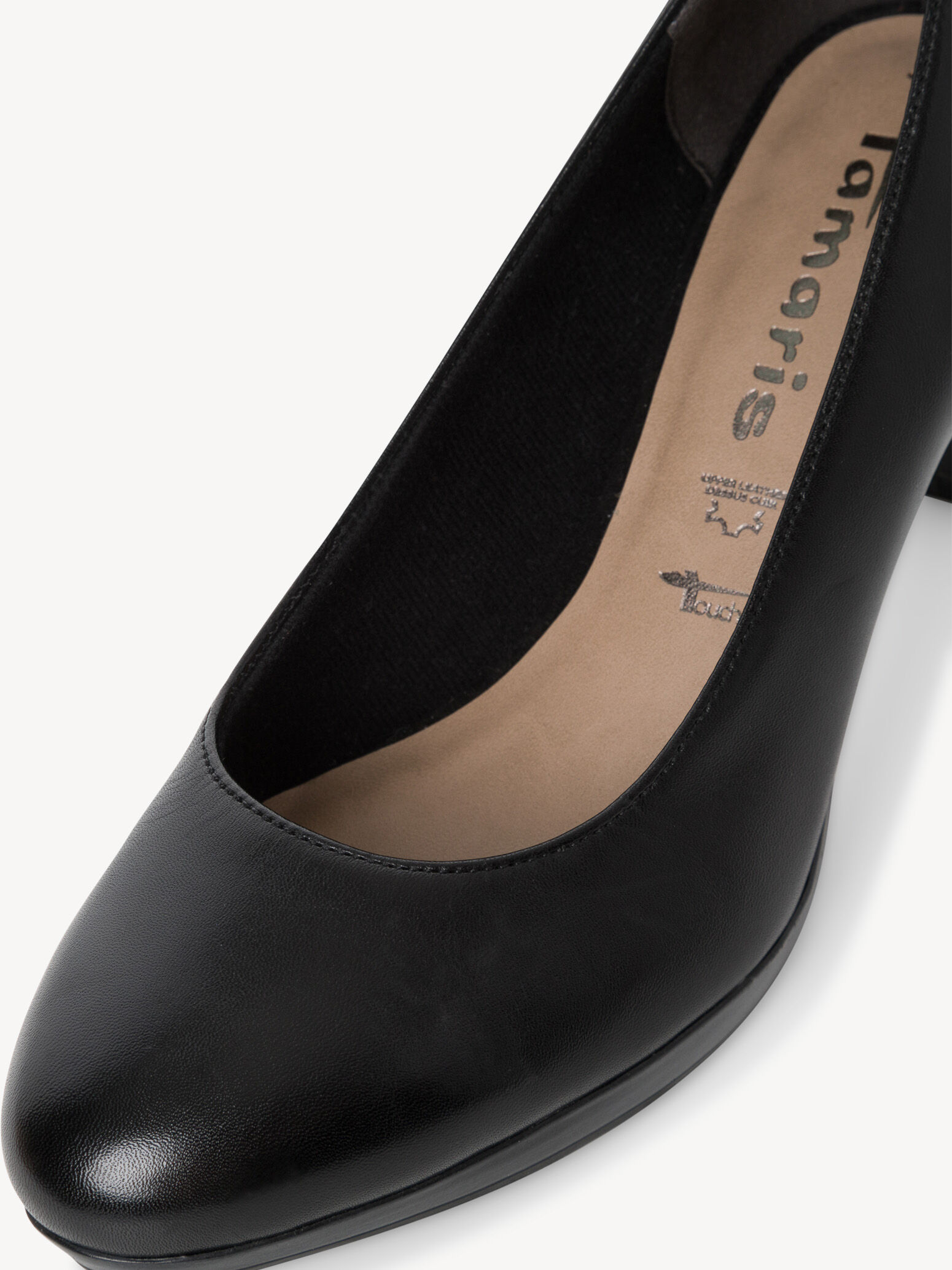 Černé kožené lodičky TAMARIS 22410