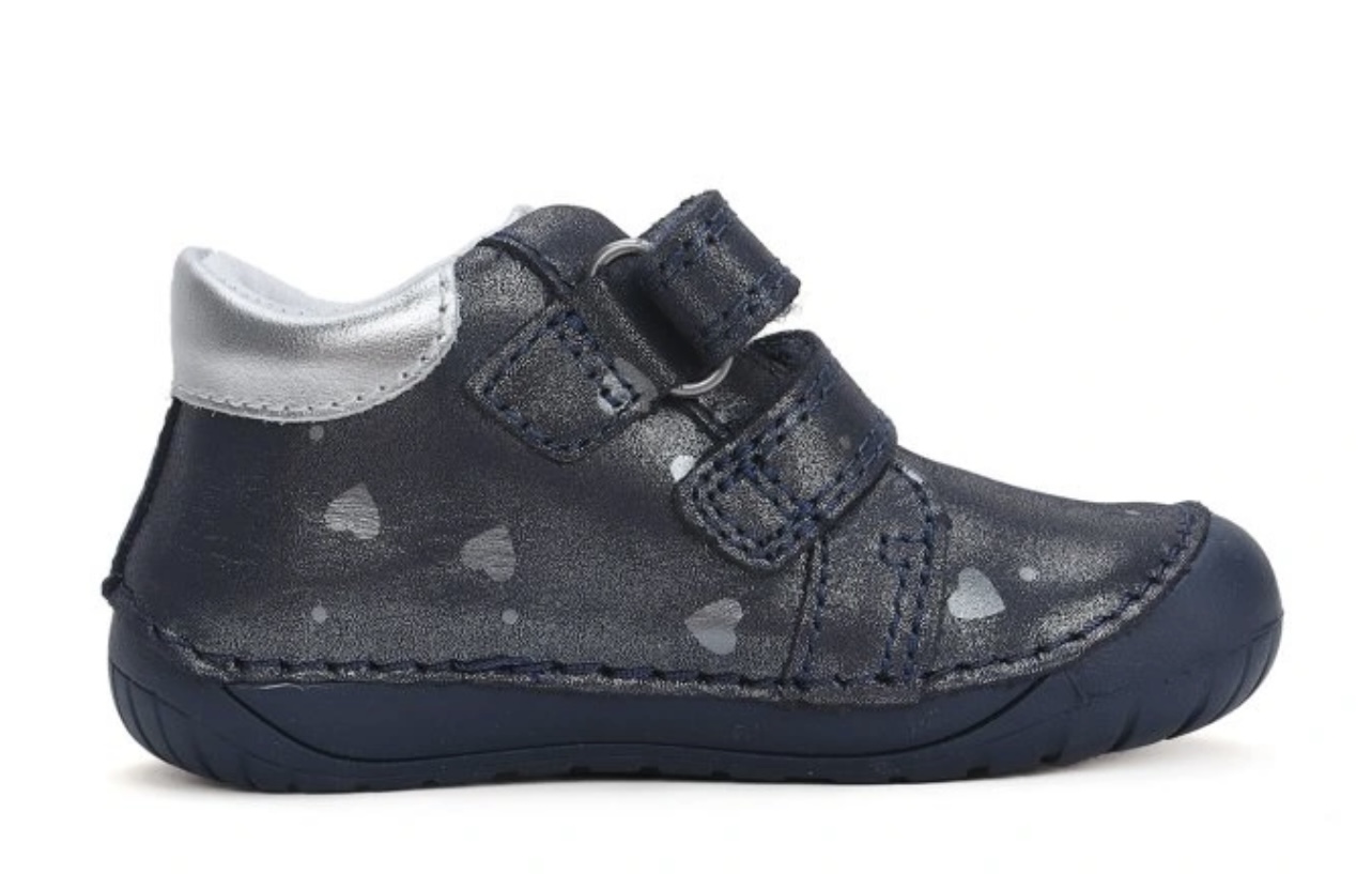 Dívčí kožená barefoot obuv D.step S070-42189 se srdíčky